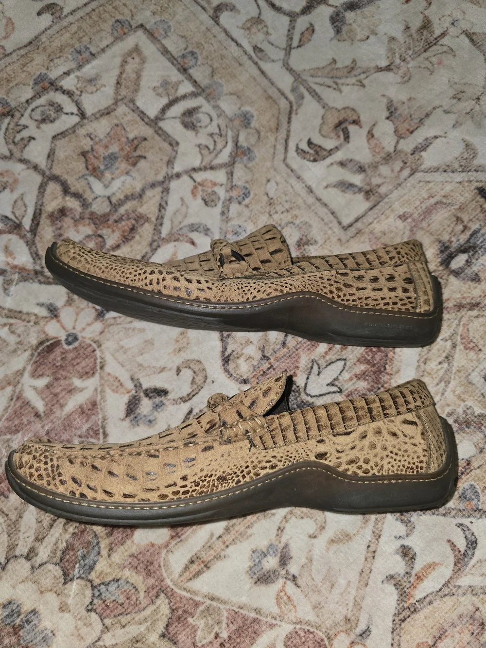 Donald Pliner Eloe Croc Embossed Leather Italian Loafers